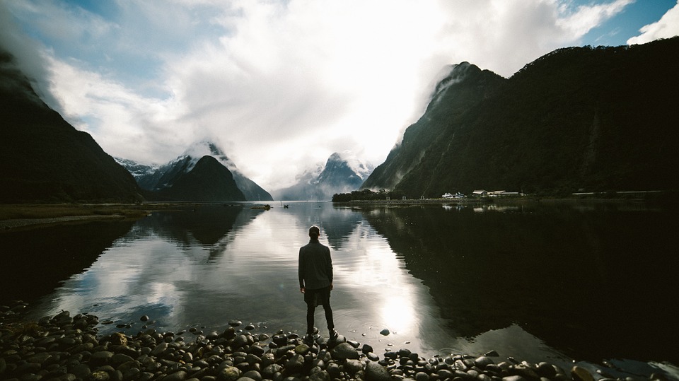 mountain-lake-945440_960_720 mountain-lake-945440_960_720