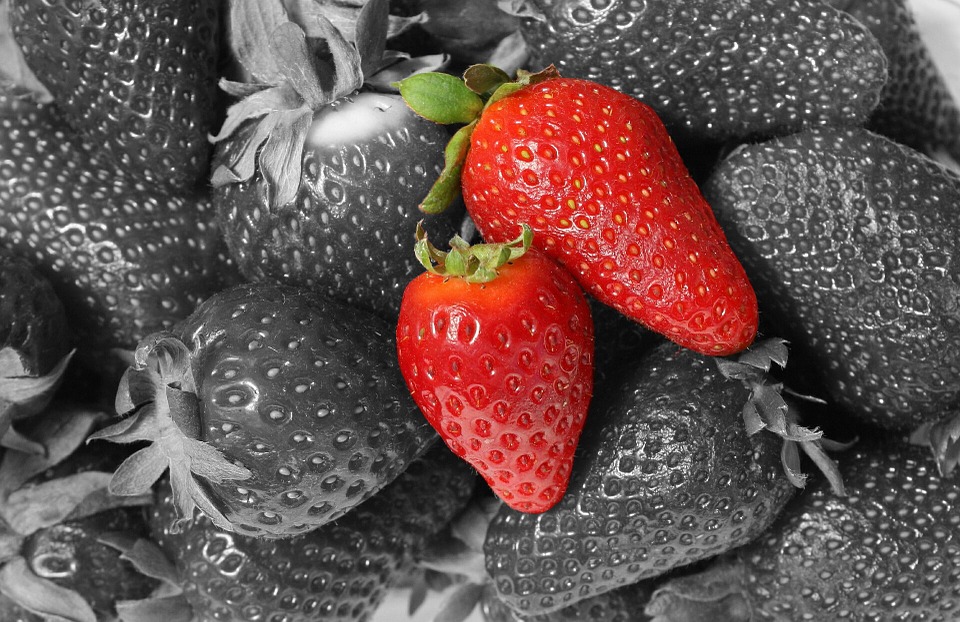 strawberry-654671_960_720 strawberry-654671_960_720