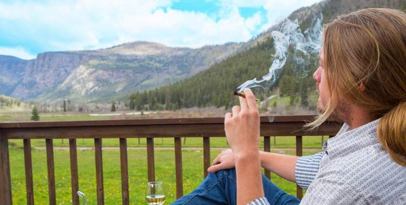 New Study Finds Marijuana Users Are Happier and More Successful in Life