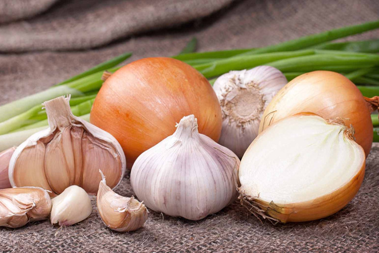 onions-and-garlic.jpg
