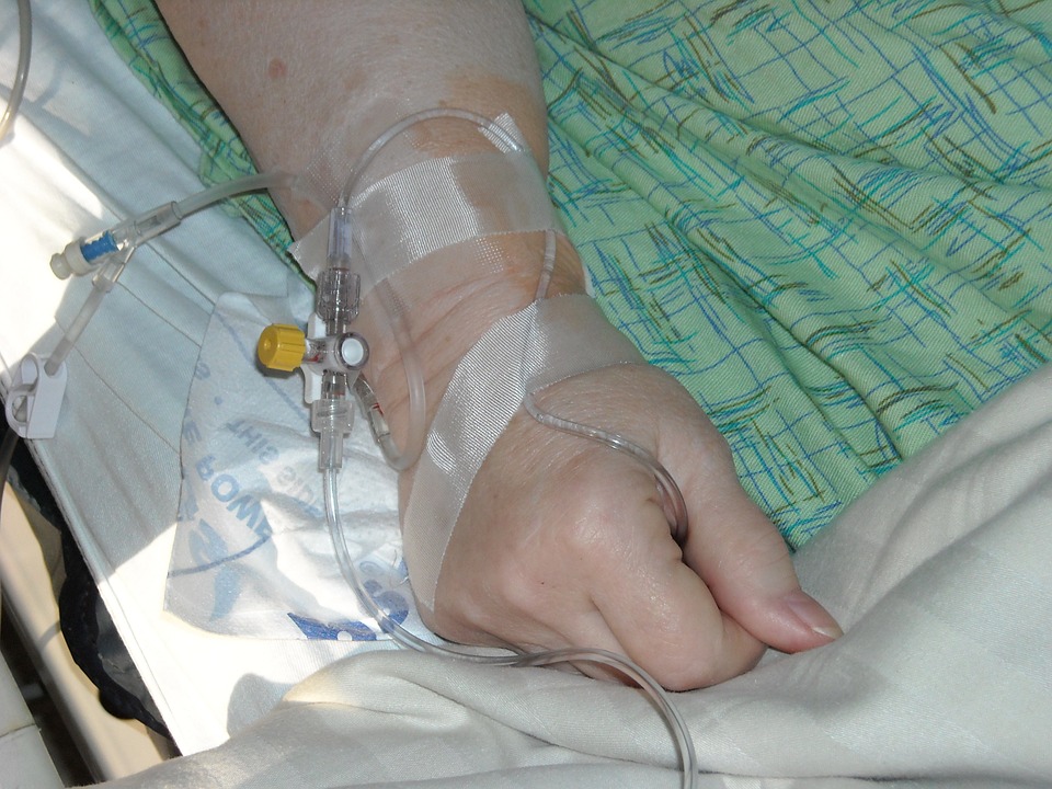 intravenous-141551_960_720