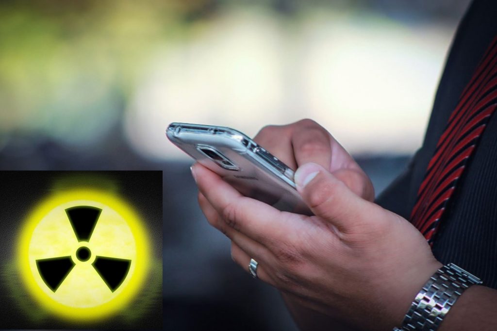 cell-phone-radiation-warning-1024x682-1 cell-phone-radiation-warning-1024x682-1