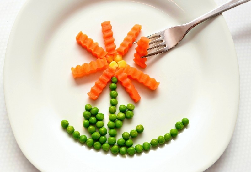 eat-carrots-peas-healthy-of-course