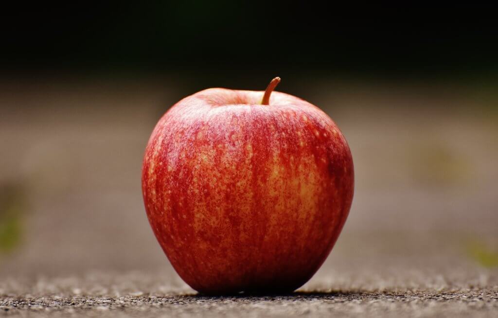 apple-blur-close-up-206959-1024x654 apple-blur-close-up-206959-1024x654
