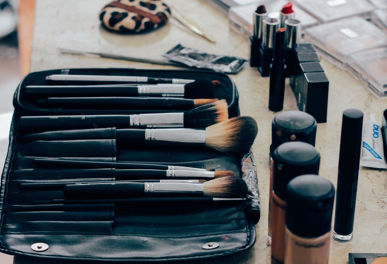 make-up-kit e coli superbug