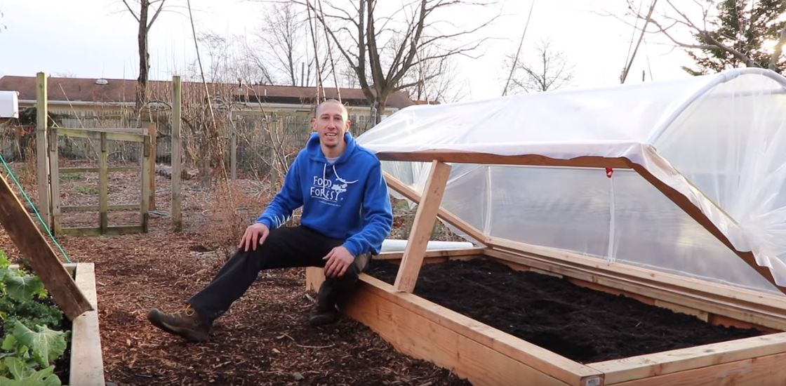 raised_bed_hoop_house