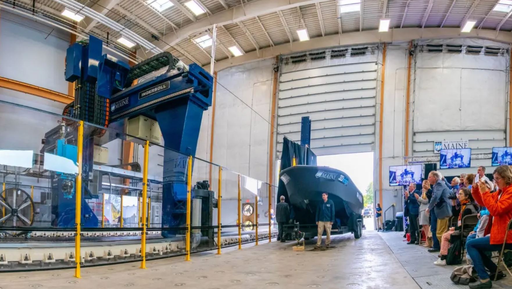 The World’s Largest 3D Printed Boat Printed In Just 3 Days