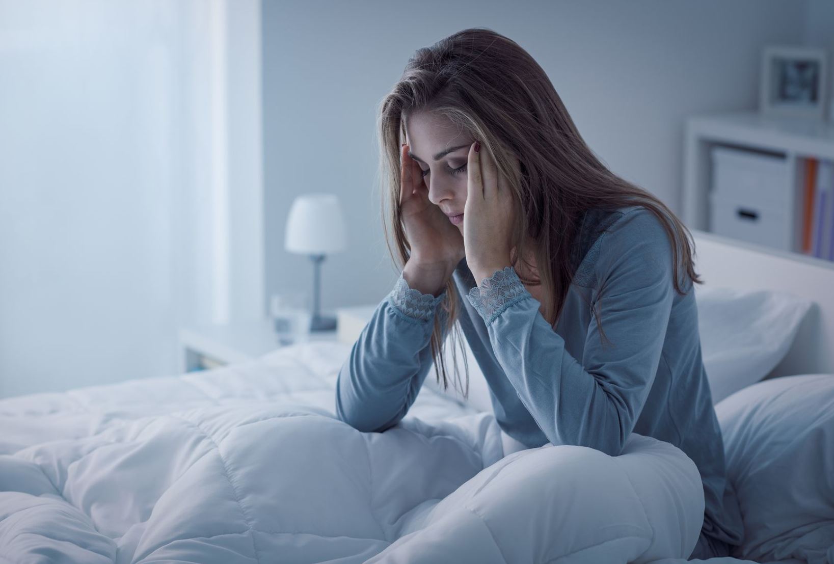 4 Natural Solutions For People Who Have Trouble Sleeping