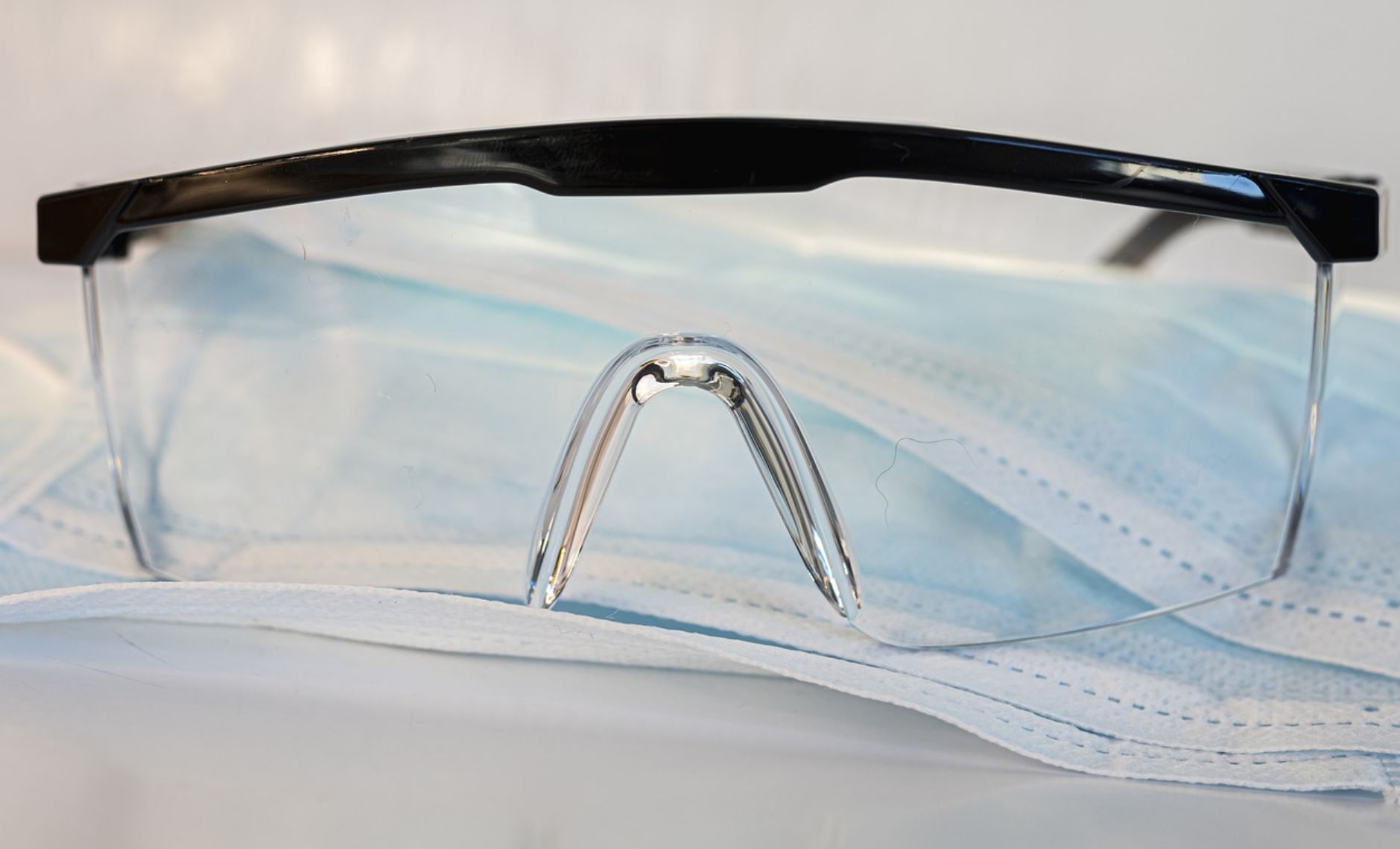 goggles fauci pix