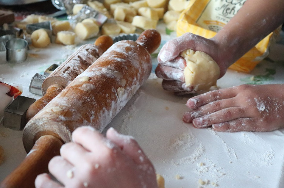 kids cooking pix