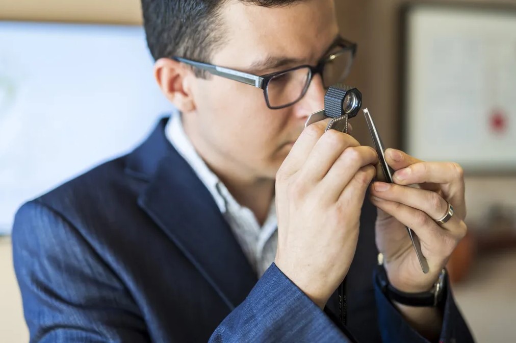 jeweler