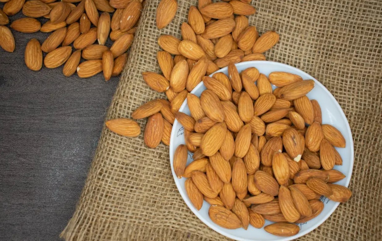 almonds pexels almonds pexels