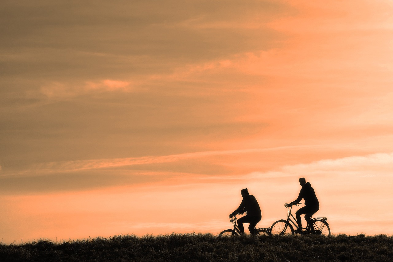 cyclist-3202481_1280 cyclist-3202481_1280