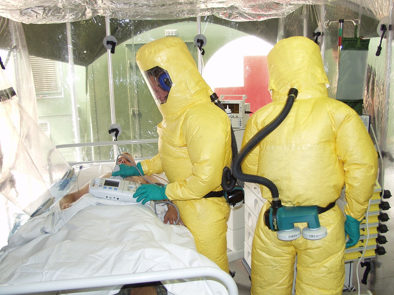 ebola-549471_1280