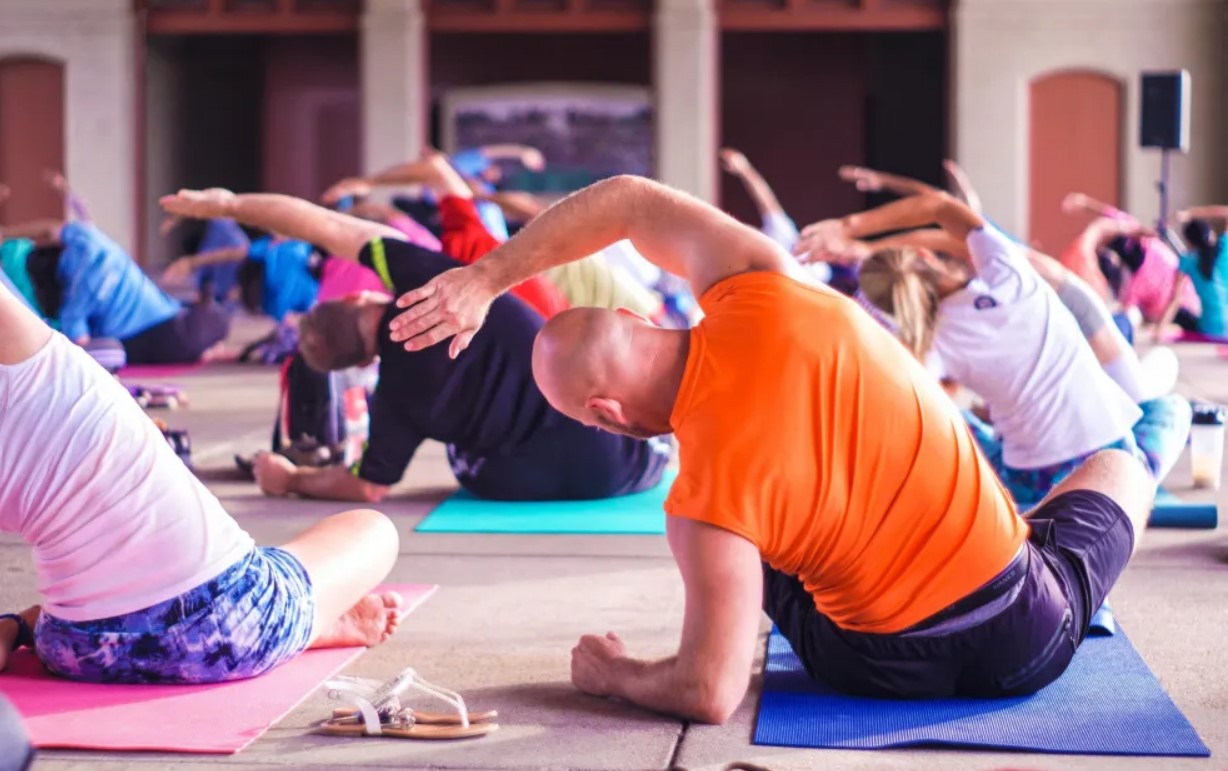 yoga unsplash