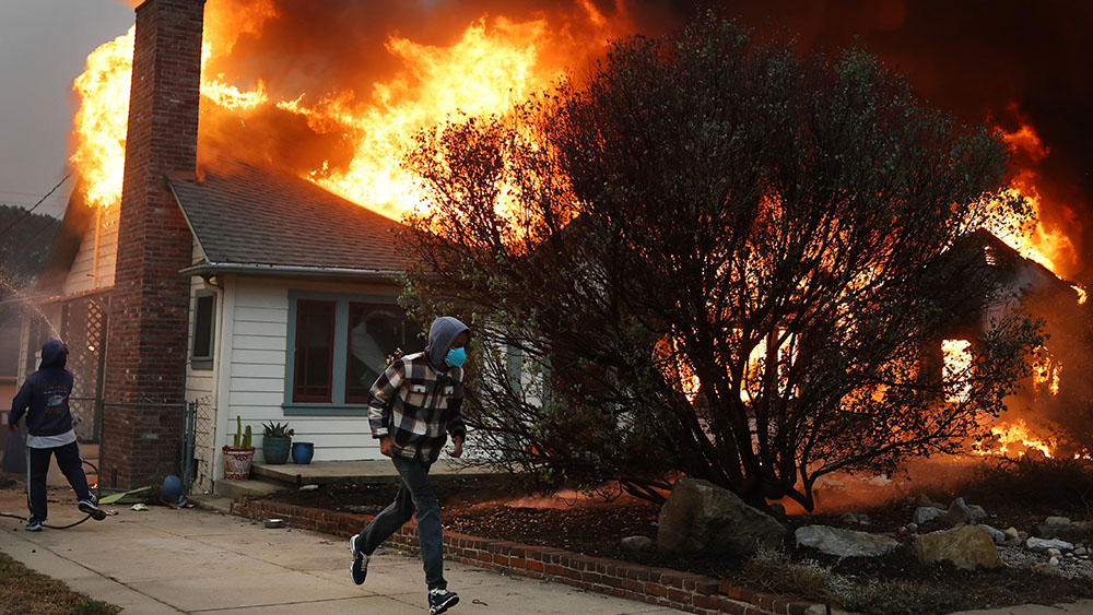 California-Los-Angeles-Wildfires-People-Masks